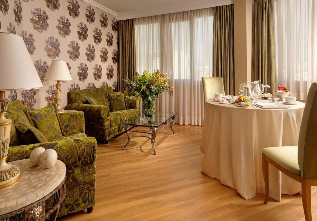 Hotel Divani Caravel Athen