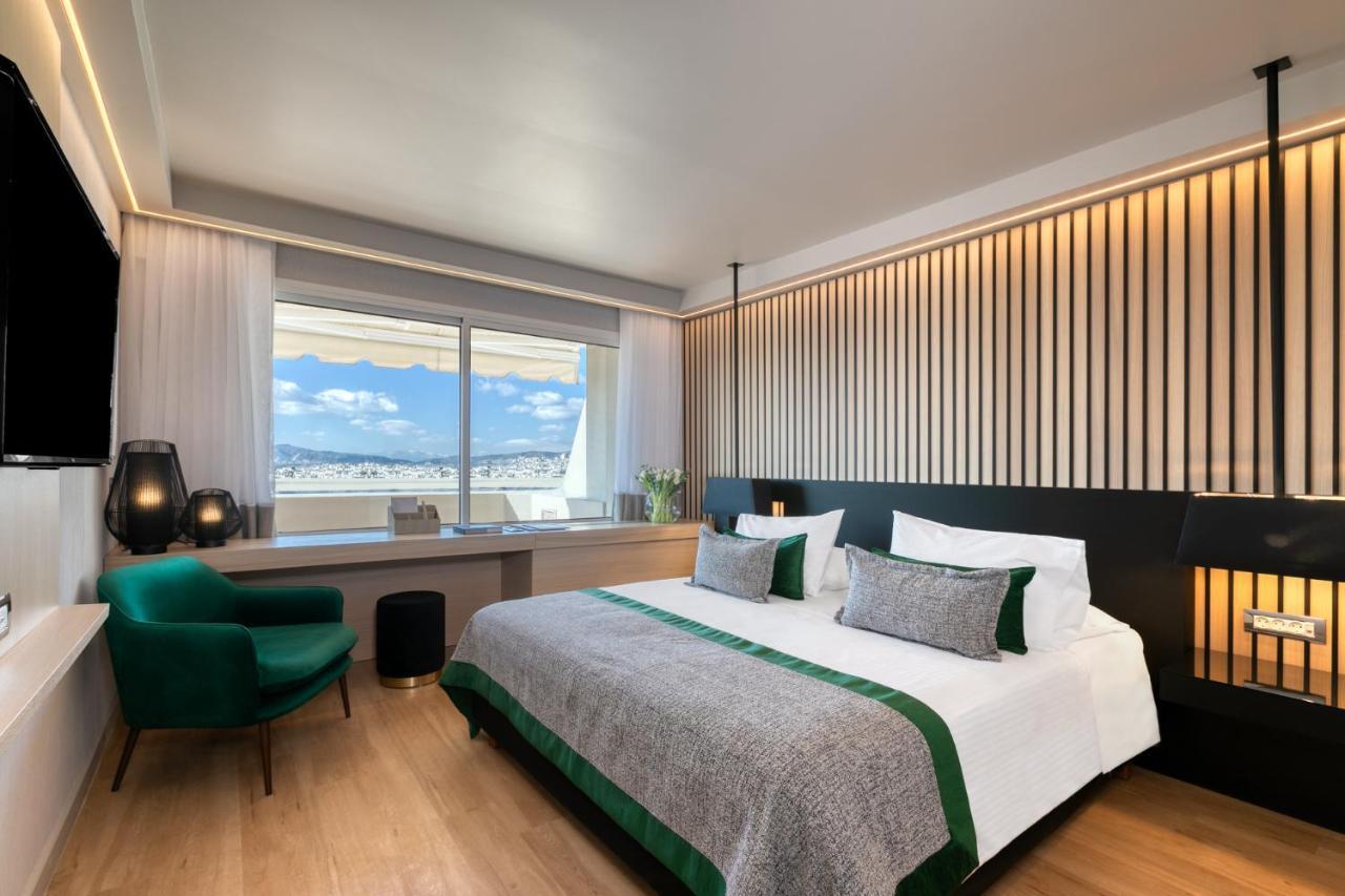 Divani Caravel Hotel 5*